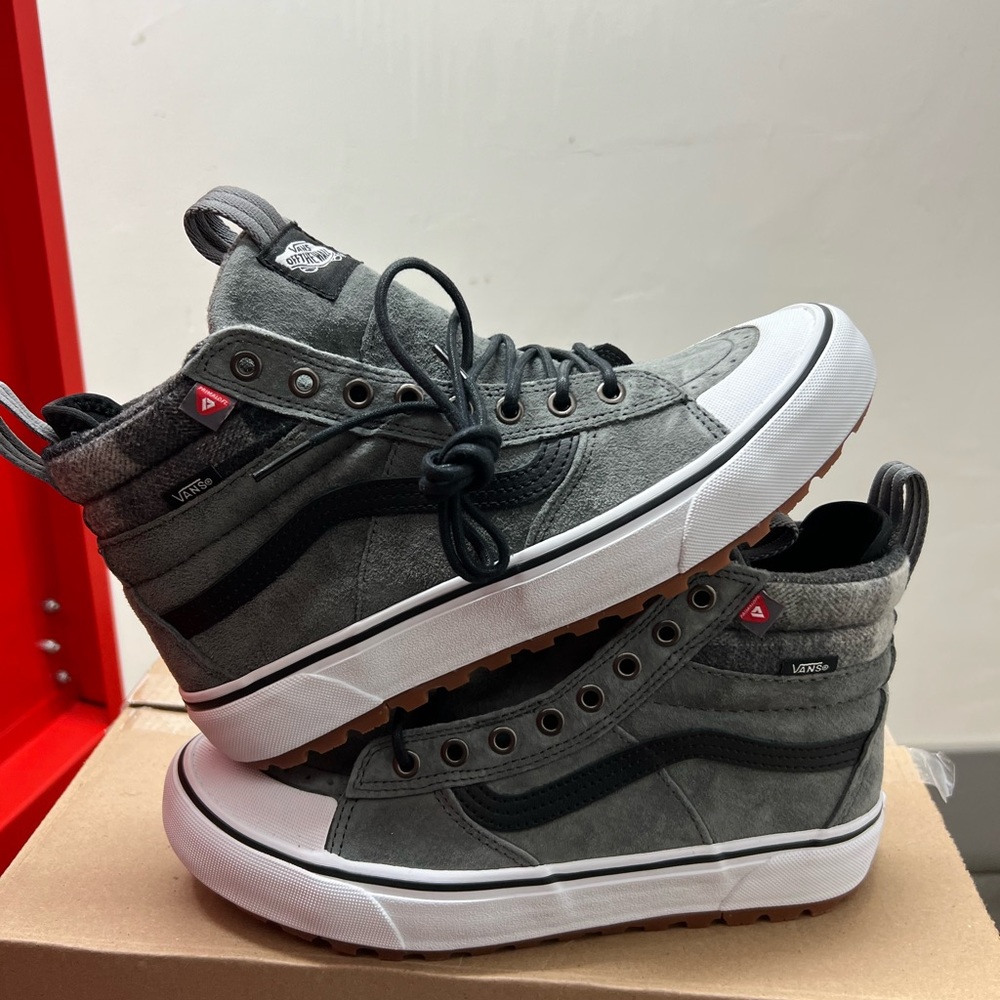 Sk8 Hi MTE 2.0 DX men’s 8.5